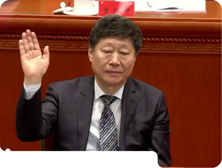 Zhang Ruimin was awarded the medal of Reform Pioneer.